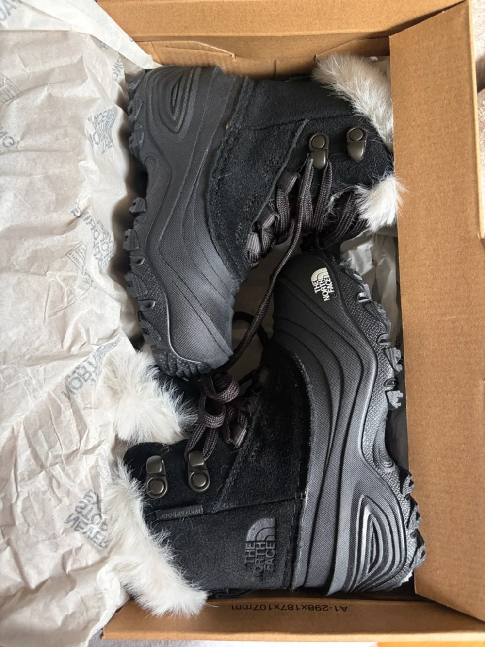 ✨$55✨The North Face Teen Shellista Lace V Boot | Black | Kids 10 (NIB)